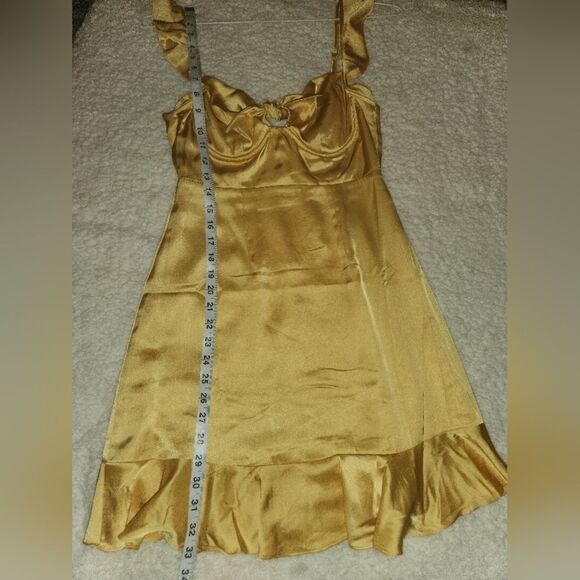 ASTR THE LABEL Marla Mini Dress silky Satin yellow Princess Belle Nwt Sz Small - Picture 13 of 14